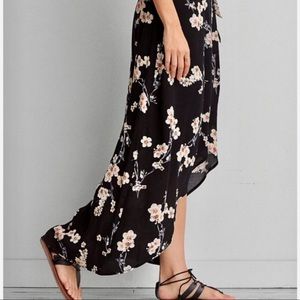 AEO black floral high low skirt